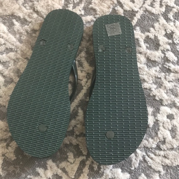 Armani Exchange Green Flip Flops - Picture 4 of 9